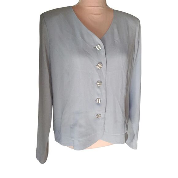 Appleseed's Light Grey Layered Look Button Up Cropped Blazer Size 12 - Picture 13 of 14